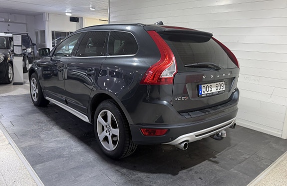 Volvo XC60 4 of 9