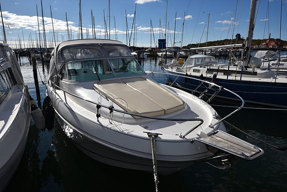 Jeanneau 805 Leader 3 of 17