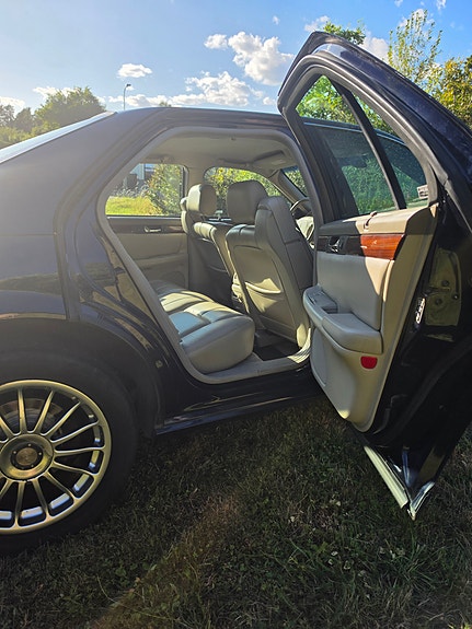 Cadillac Seville STS 16 of 19