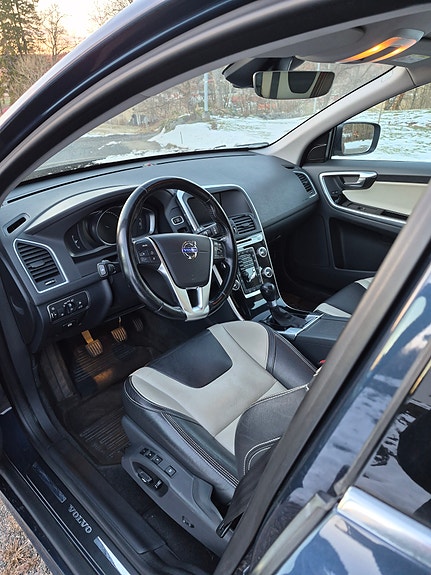 Volvo XC60 6 of 6