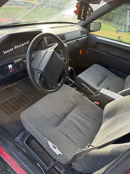 Volvo 740 6 of 8