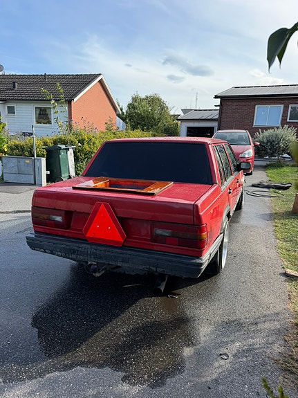 Volvo 740 5 of 8