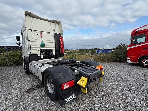 DAF XF480 Euro 6 2 of 9