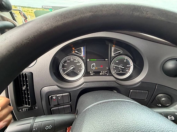DAF XF480 Euro 6 4 of 9