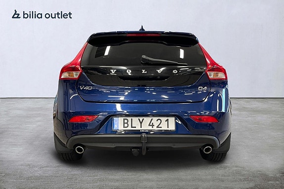 Volvo V40 5 of 27
