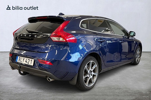 Volvo V40 6 of 27