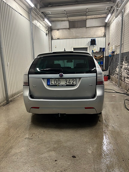 Saab 9-3 2 of 5