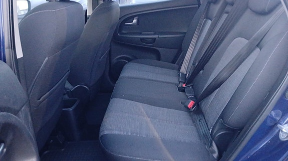 Kia Venga 7 of 10