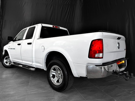 Dodge RAM 1500 14 of 30
