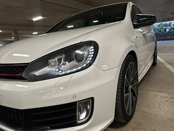 Volkswagen Golf VI 8 of 15