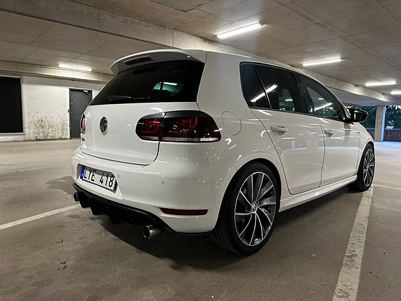 Volkswagen Golf VI 5 of 15