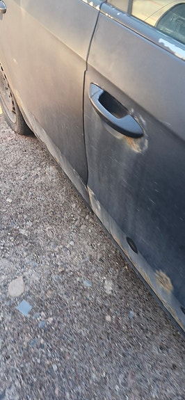 Volkswagen Passat 3 of 19