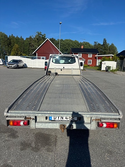 Volkswagen Transporter 12 of 19