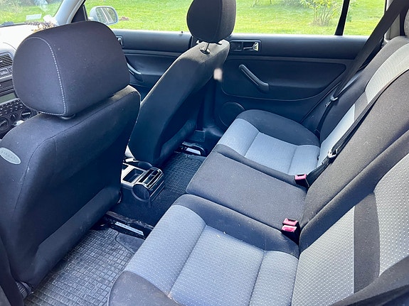 Volkswagen Golf IV 5 of 6