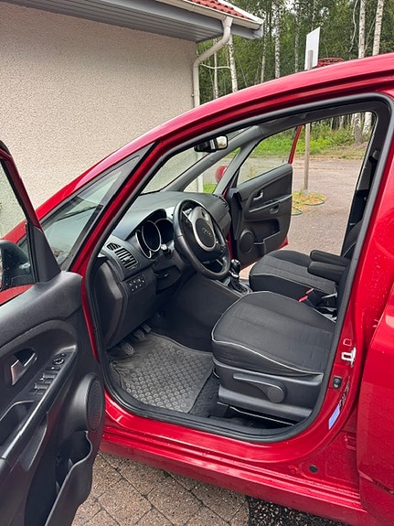 Kia Venga 8 of 11