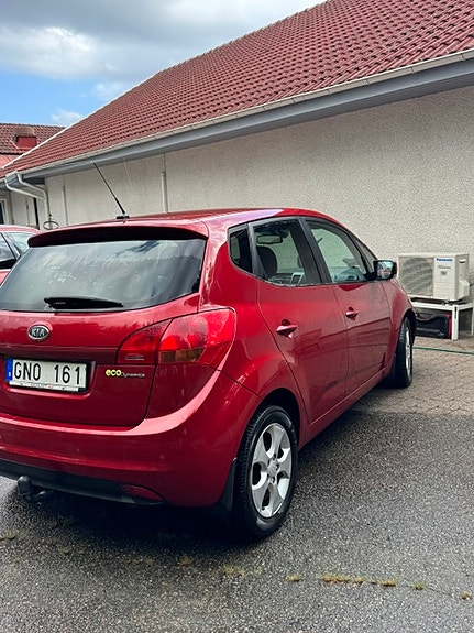 Kia Venga 3 of 11