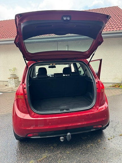 Kia Venga 5 of 11