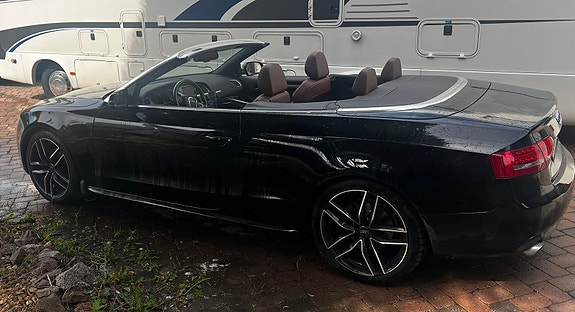 Audi A5 2 of 5