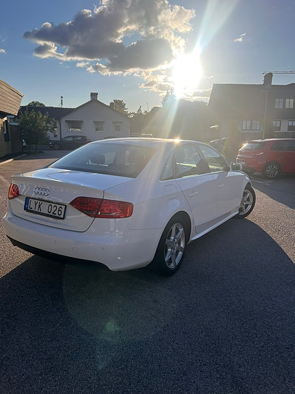 Audi A4 6 of 11