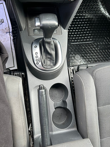 Volkswagen Touran 10 of 12