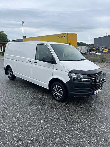 Volkswagen Transporter 4 of 14