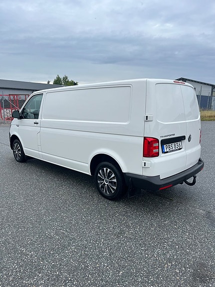 Volkswagen Transporter 3 of 14