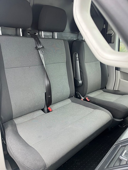 Volkswagen Transporter 7 of 14