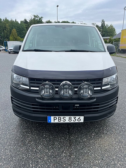 Volkswagen Transporter 11 of 14