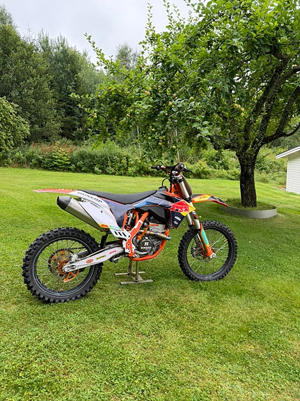 KTM SXF 250 2 of 7
