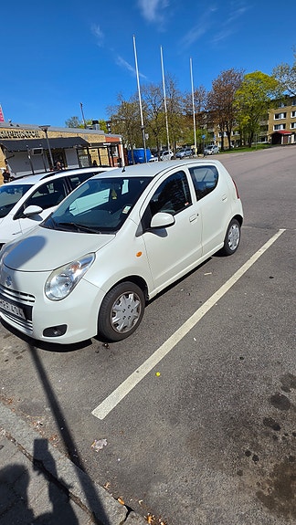 Suzuki Alto 2 of 6