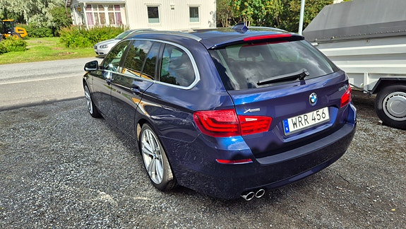 BMW 520d 4 of 18