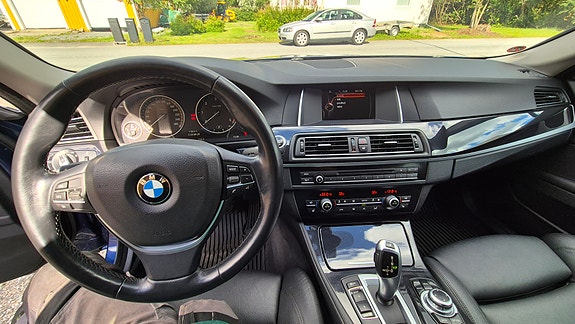 BMW 520d 11 of 18