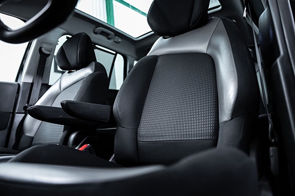 Citroen Grand C4 Picasso 15 of 28
