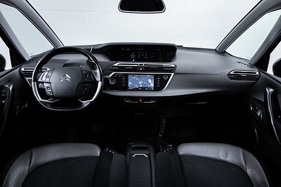 Citroen Grand C4 Picasso 16 of 28