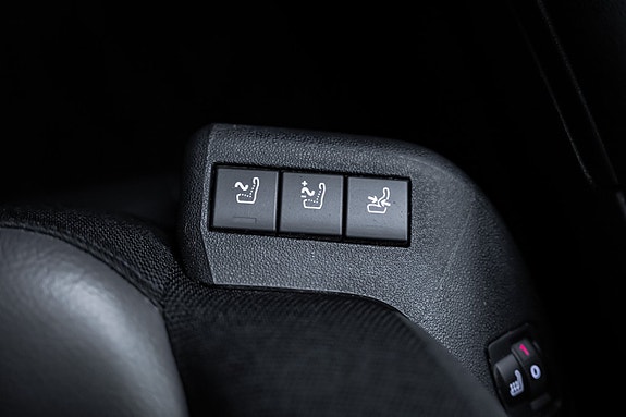 Citroen Grand C4 Picasso 27 of 28