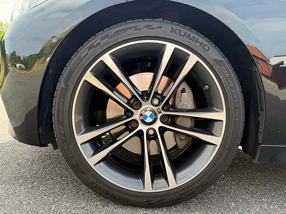 BMW 335d 9 of 18