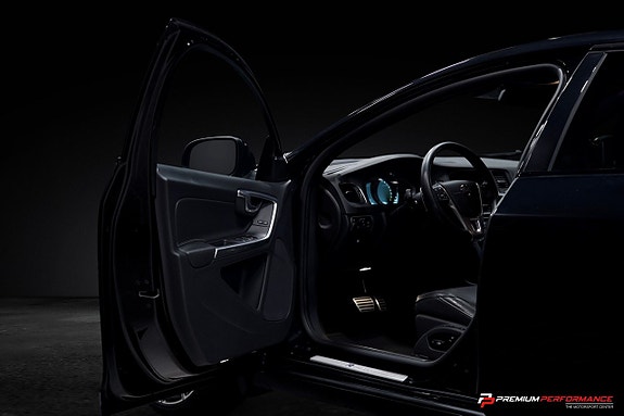 Volvo S60 9 of 29