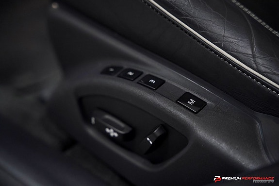Volvo S60 11 of 29