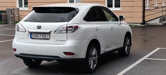 Lexus RX450h 3 of 11
