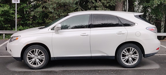 Lexus RX450h 9 of 11