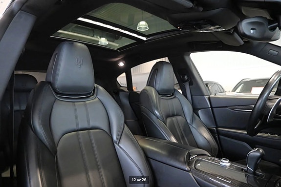 Maserati Levante 9 of 16