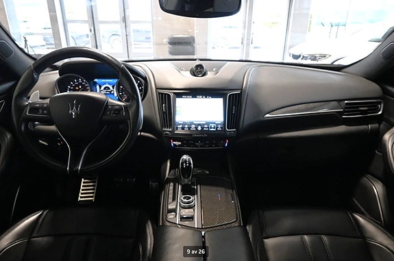 Maserati Levante 13 of 16