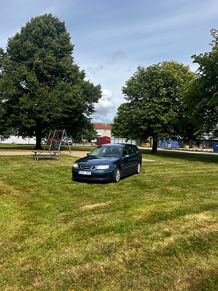 Saab 9-3 2 of 5