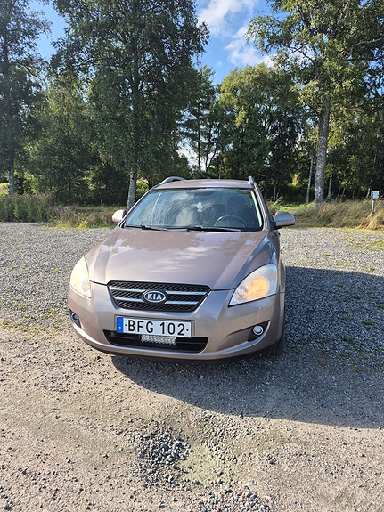 Kia Ceed 5 of 11