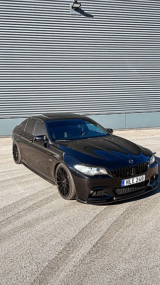 BMW 535i 2 of 8