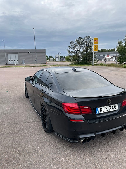 BMW 535i 4 of 8