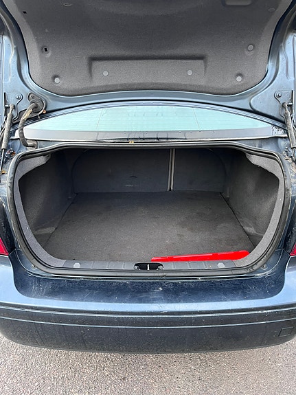Volvo S40 8 of 12