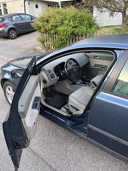 Volvo S40 10 of 12