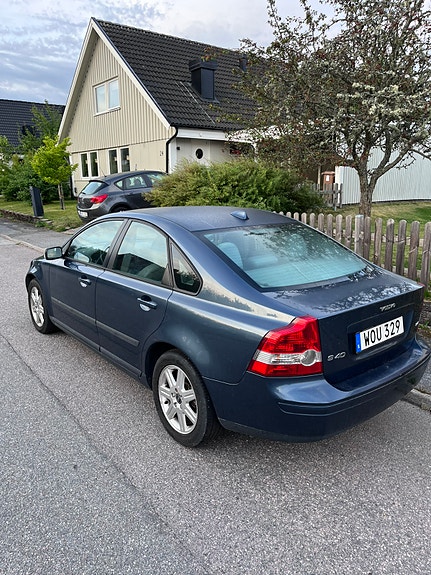 Volvo S40 7 of 12