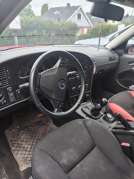 Saab 9-5 5 of 5